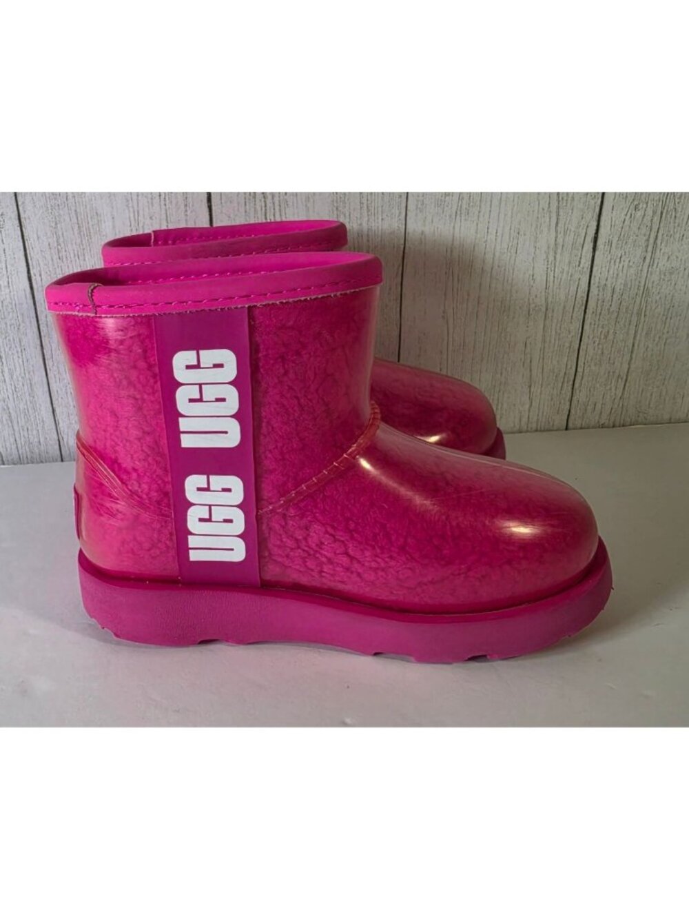 UGG CLASSIC CLEAR MINI PINK WATERPROOF BOOTS TODDLER GIRLS SIZE 10 RAIN SNOW